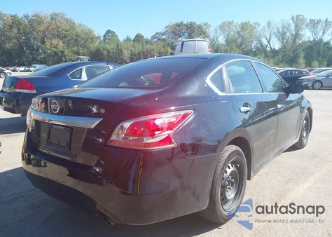 2015 Nissan Altima 2.5/2.5 S/2.5 Sl/2.5 Sv из США, поврежденный, VIN 1N4AL3AP6FC175889